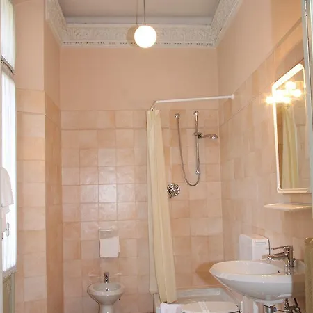 In Centro Aparthotel 3*