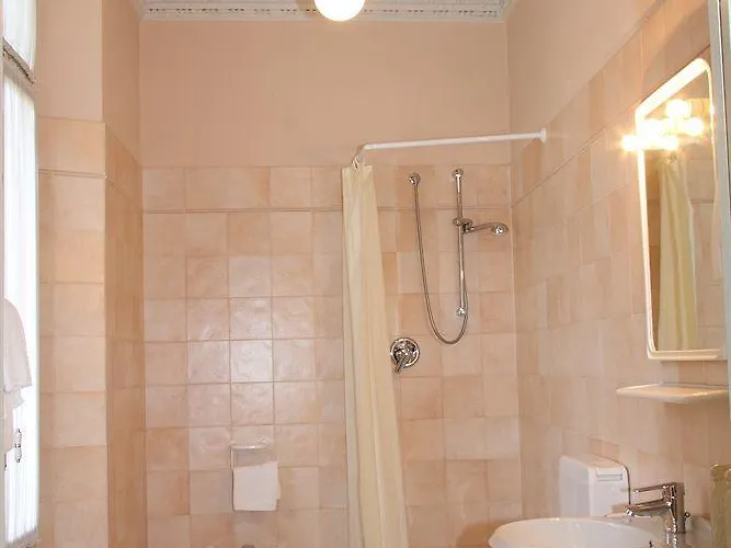 In Centro Ξενοδοχείο με διαμερίσματα 3*